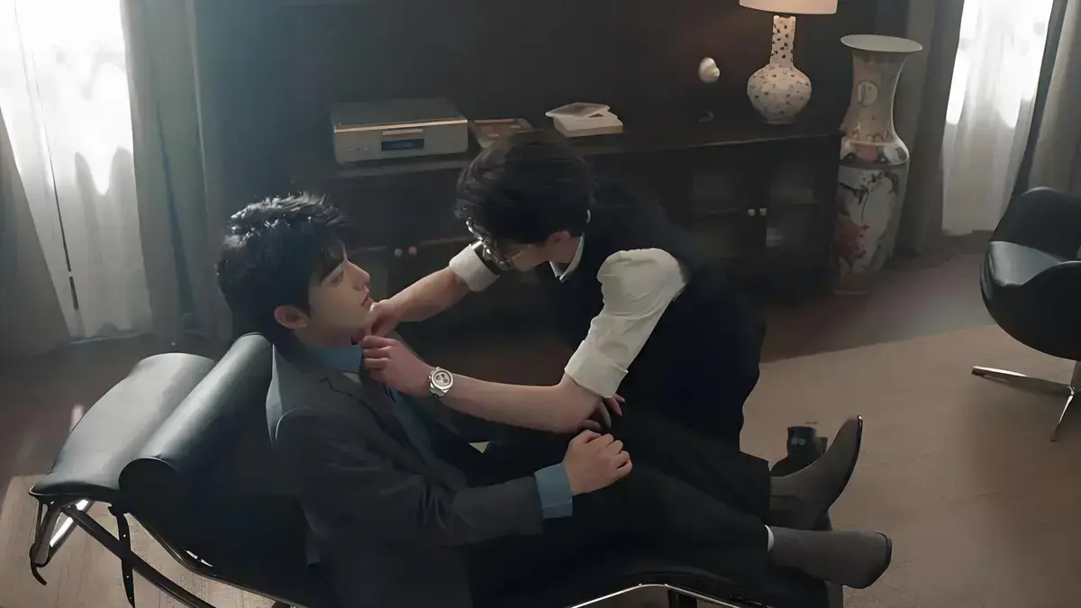 免费观看环大陆双男主《入戏》短剧全12集，无广告流畅不卡顿，《入戏》带你沉浸别样剧情！